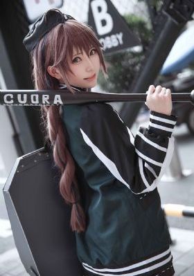 迷人服务员bd高清