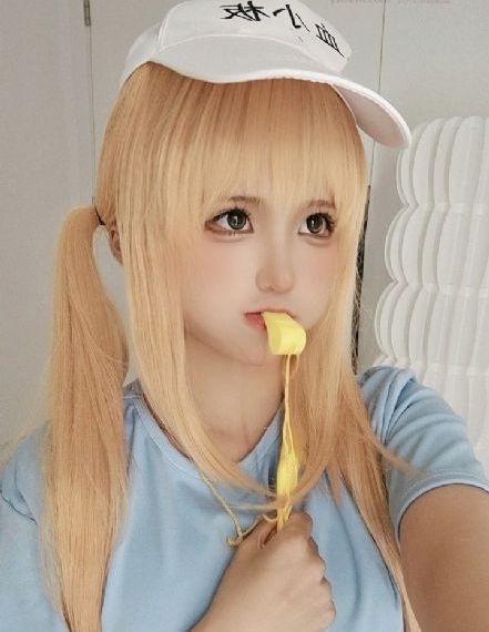 年轻的保姆hd
