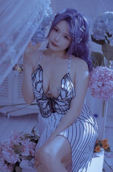 白丝小舞在我腿上呻吟jk小说